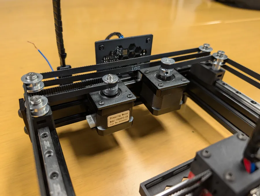 Assembled PhysiClaw rig — photo 73